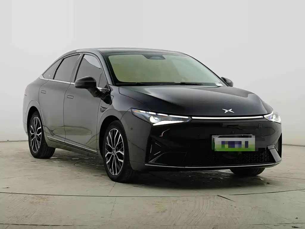 XPeng P5 — миниатюра 3