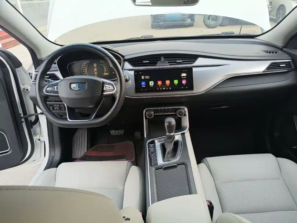 Geely Binrui — миниатюра 10