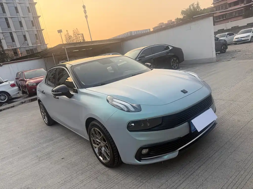 Lynk & Co 03 — миниатюра 2