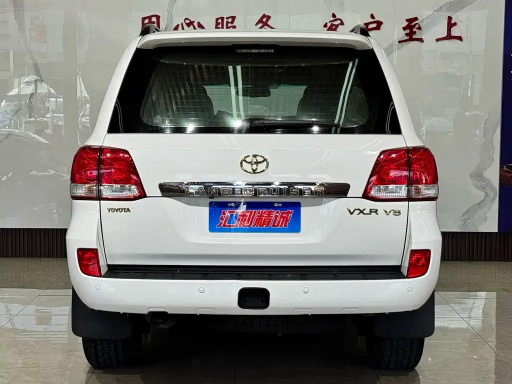 Toyota Land Cruiser — миниатюра 5