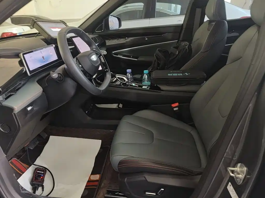 Geely Boyue — миниатюра 15