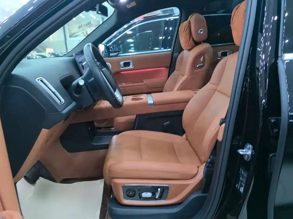 Li Auto Li L8 — миниатюра 15