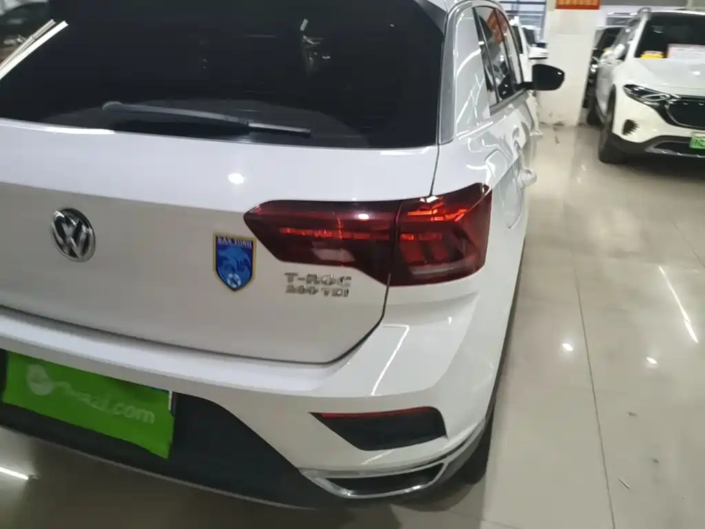 Volkswagen T-Roc — миниатюра 8