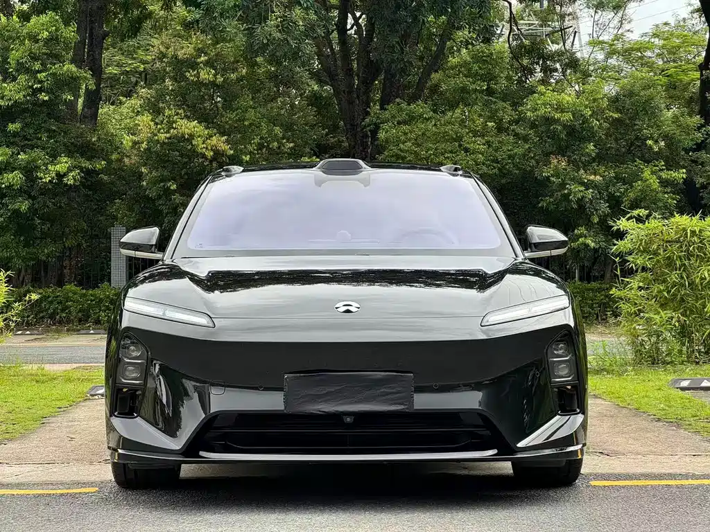 NIO ET5T — миниатюра 2