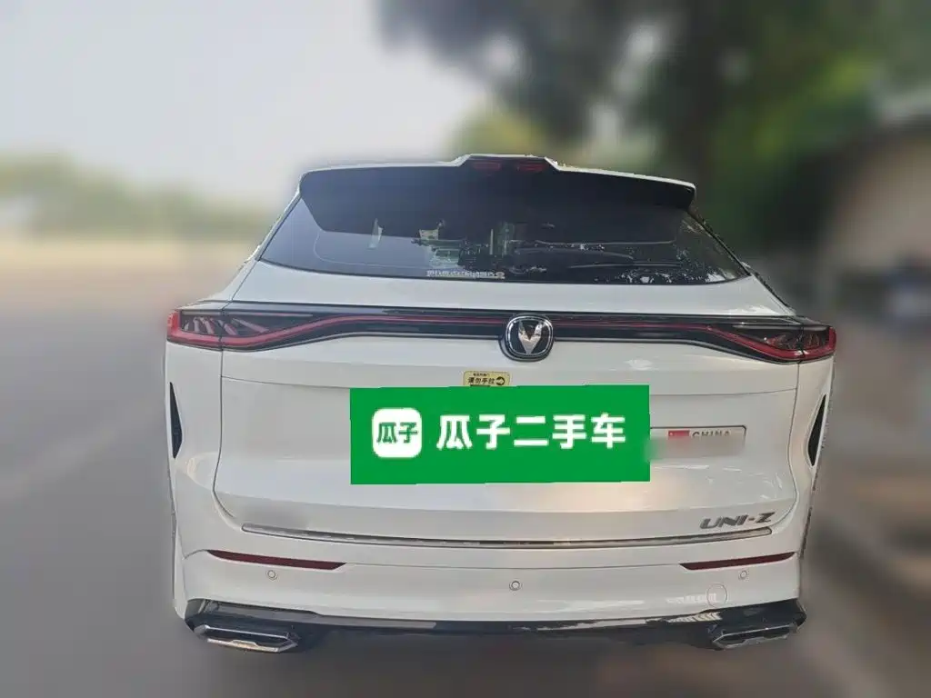 Changan UNI-Z New Energy — миниатюра 3