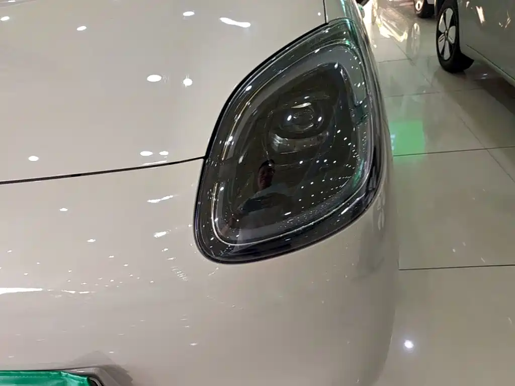 Wuling MINIEV — миниатюра 24