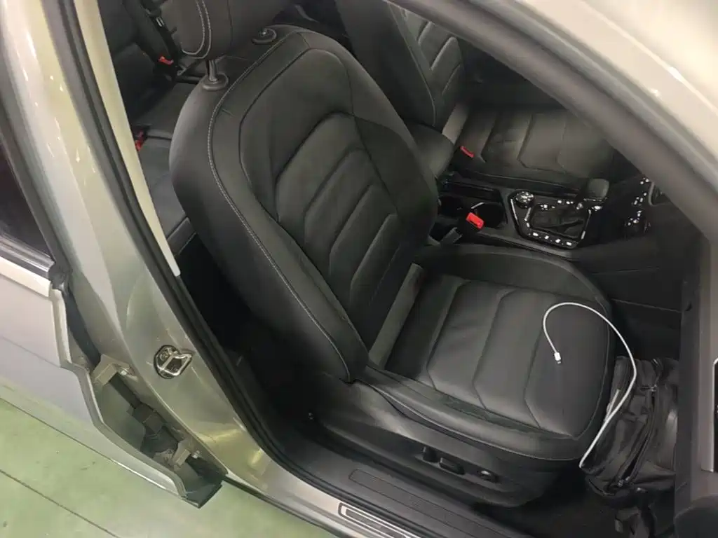 Volkswagen Tiguan L — миниатюра 25