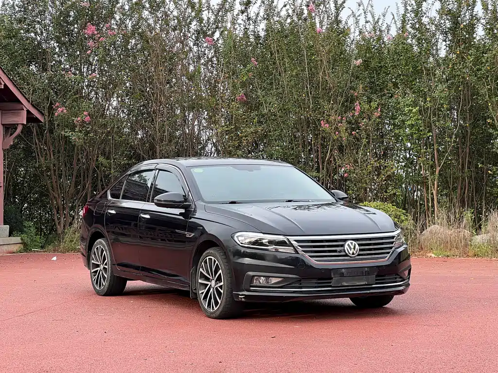 Volkswagen Lavida — миниатюра 3