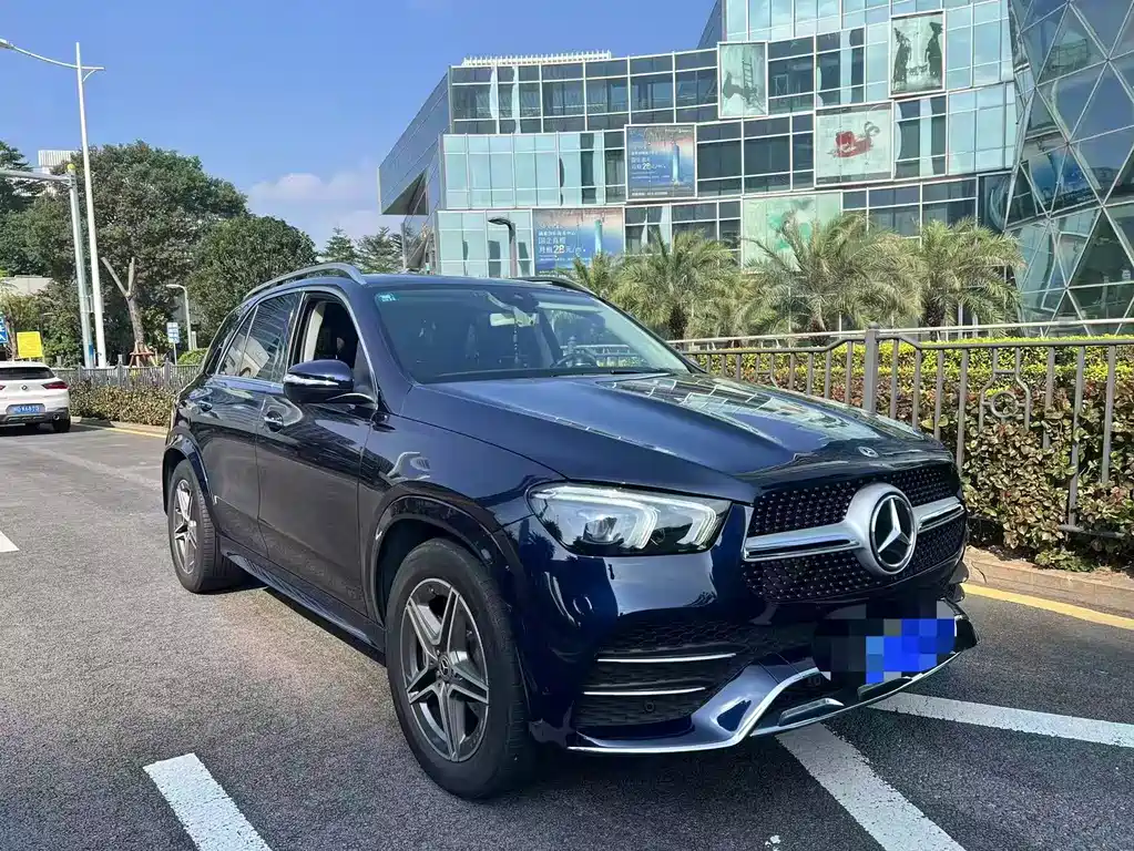 Mercedes-Benz GLE (Import) — миниатюра 3
