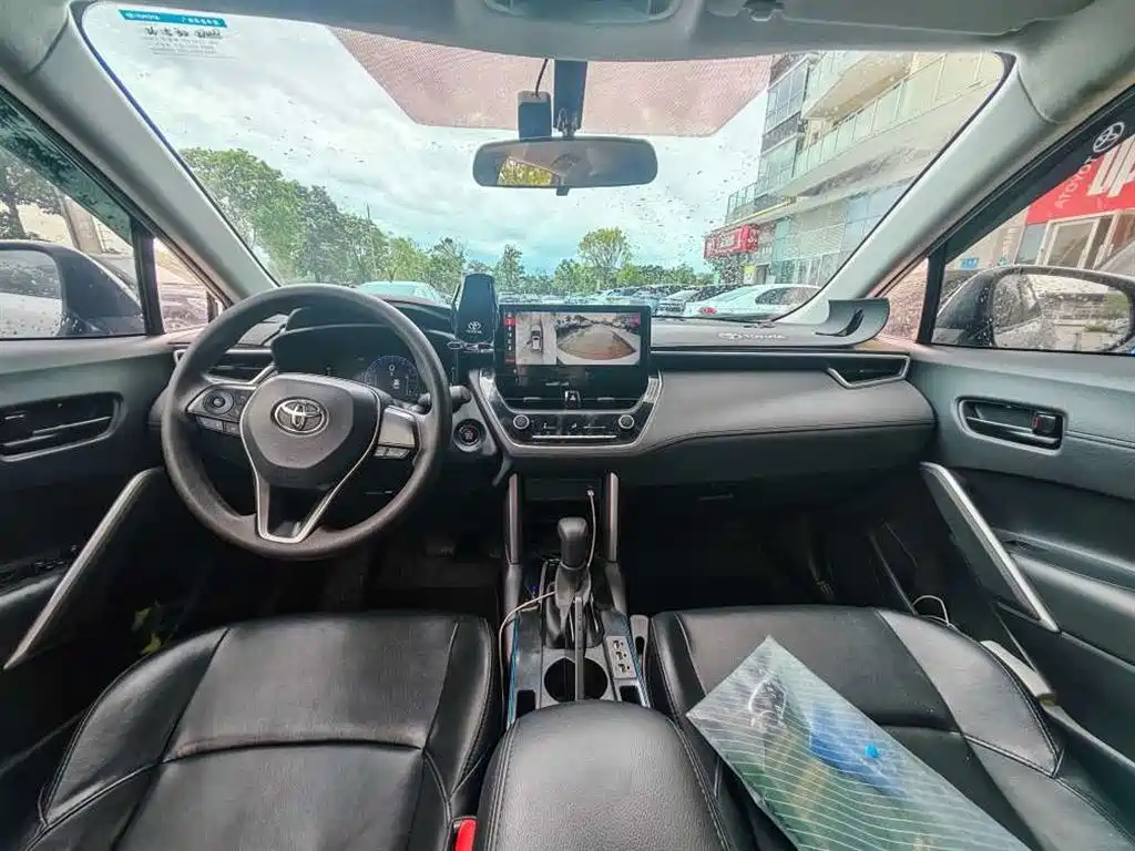 Toyota Frontlander — миниатюра 5