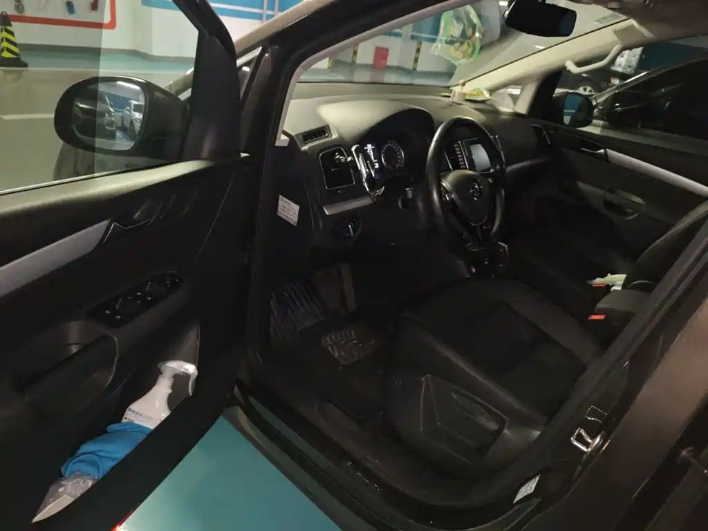 Volkswagen Sharan — миниатюра 17