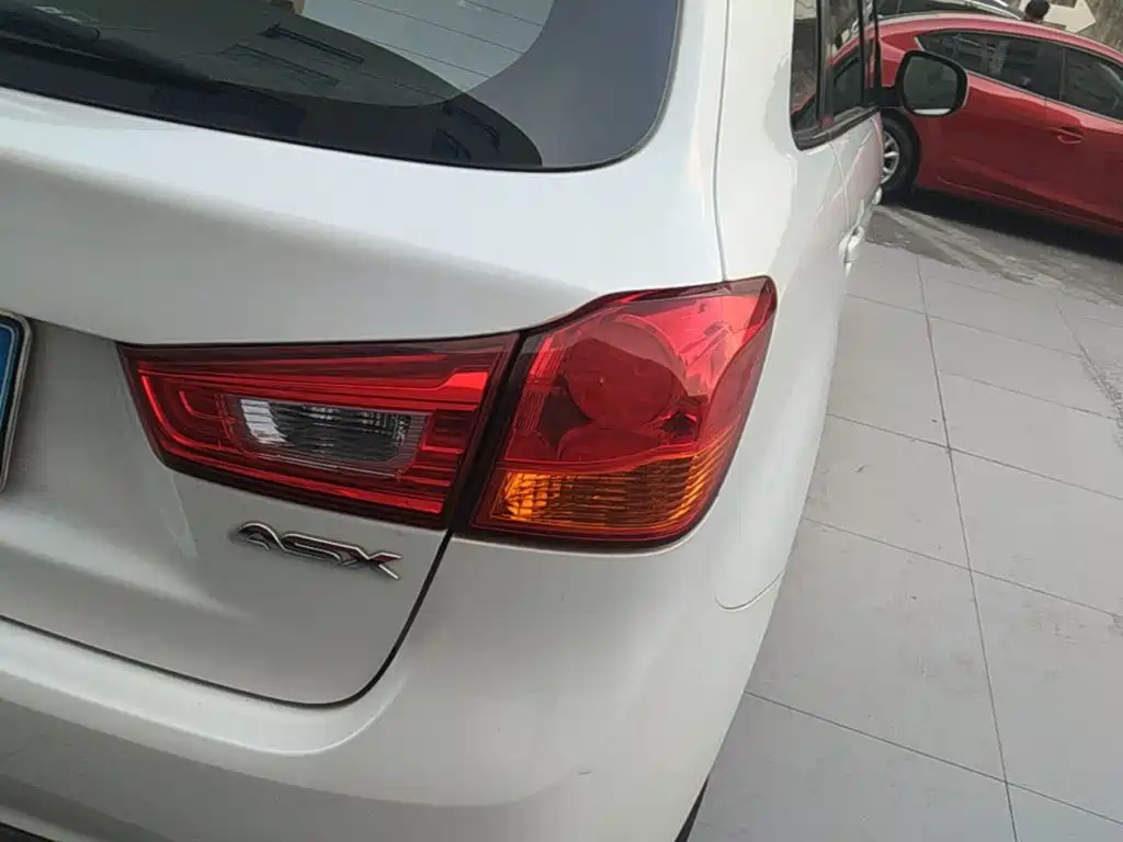 Mitsubishi ASX — миниатюра 8