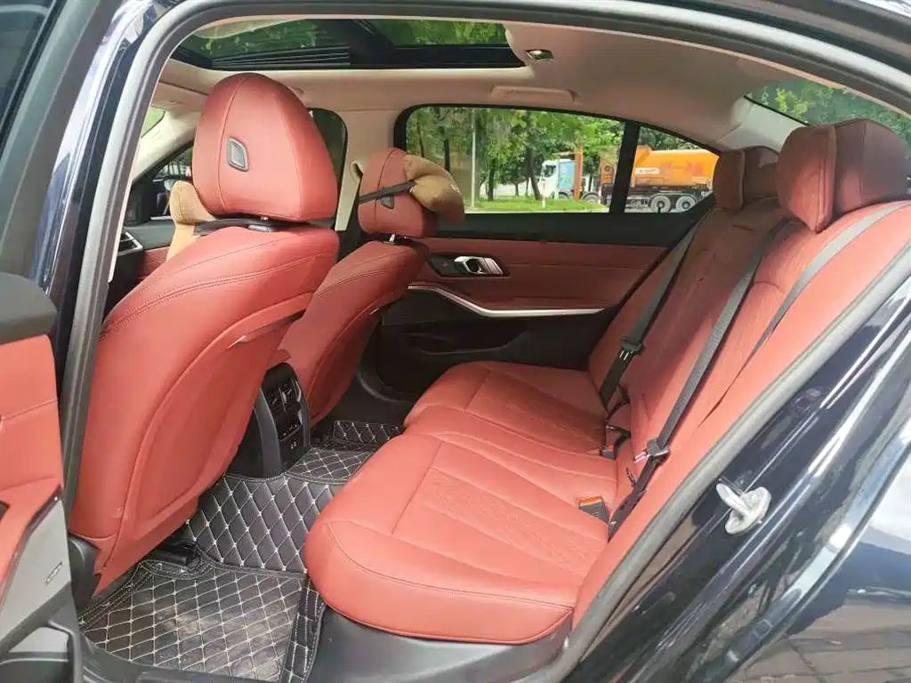 BMW 3 Series — миниатюра 6