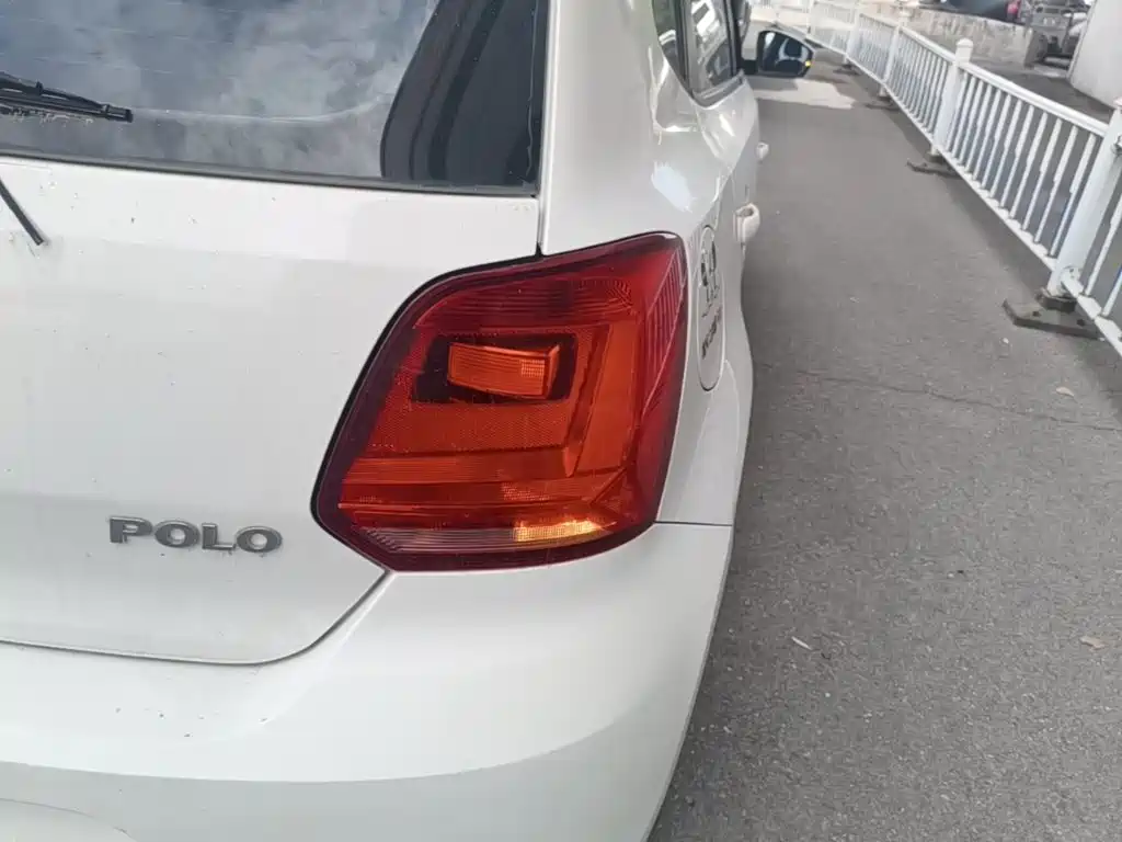 Volkswagen Polo — миниатюра 8