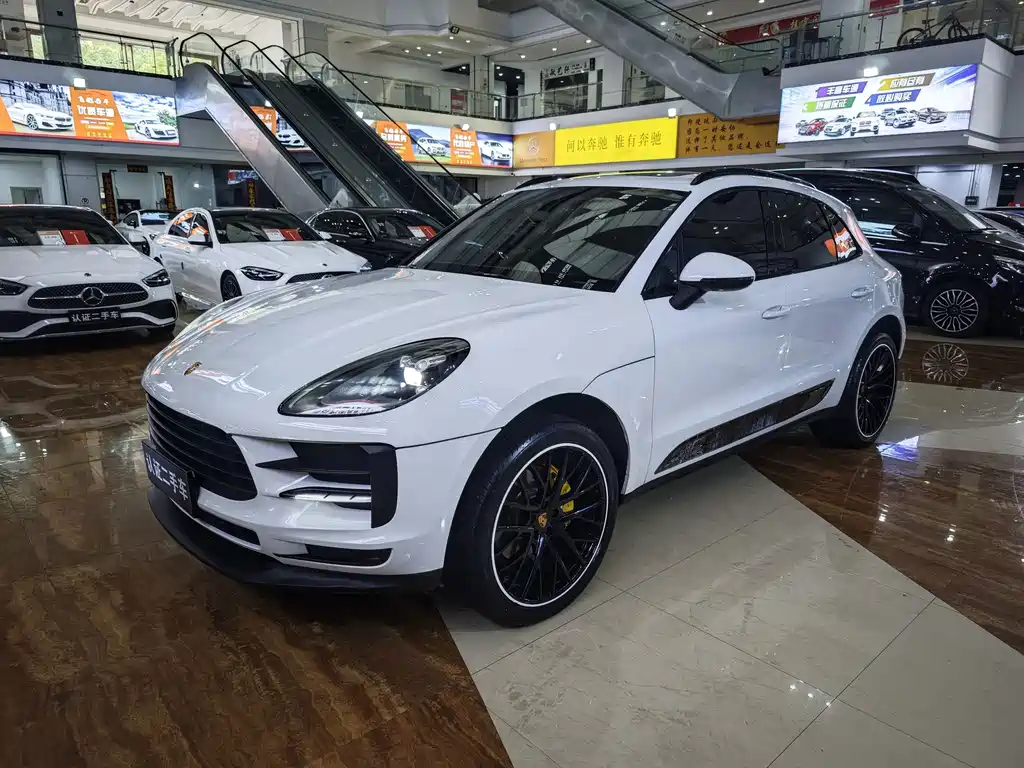 Porsche Macan — миниатюра 2