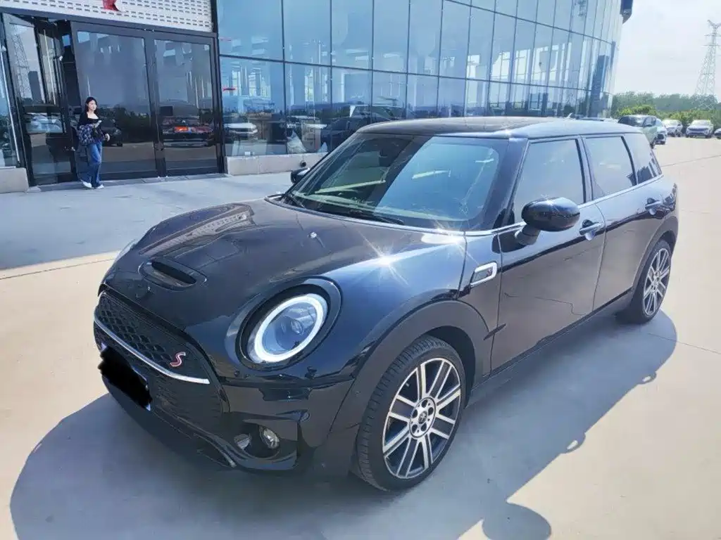 Mini Mini Clubman 2023