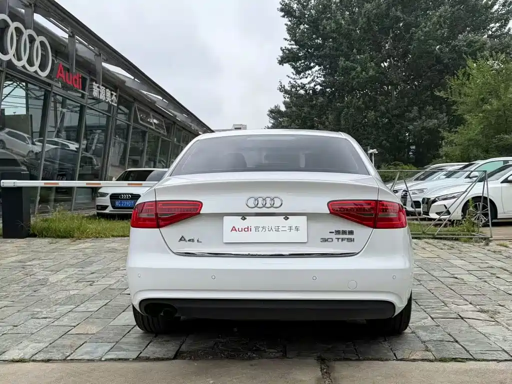 Audi A4L — миниатюра 9