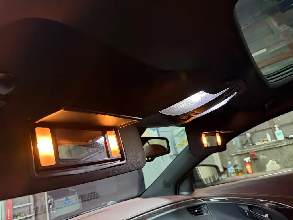 Buick LaCrosse — миниатюра 19