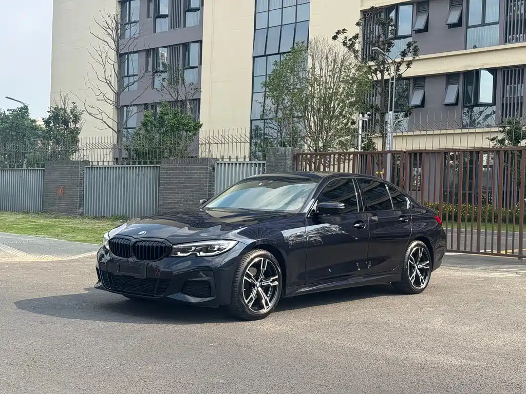BMW 3 Series 2022