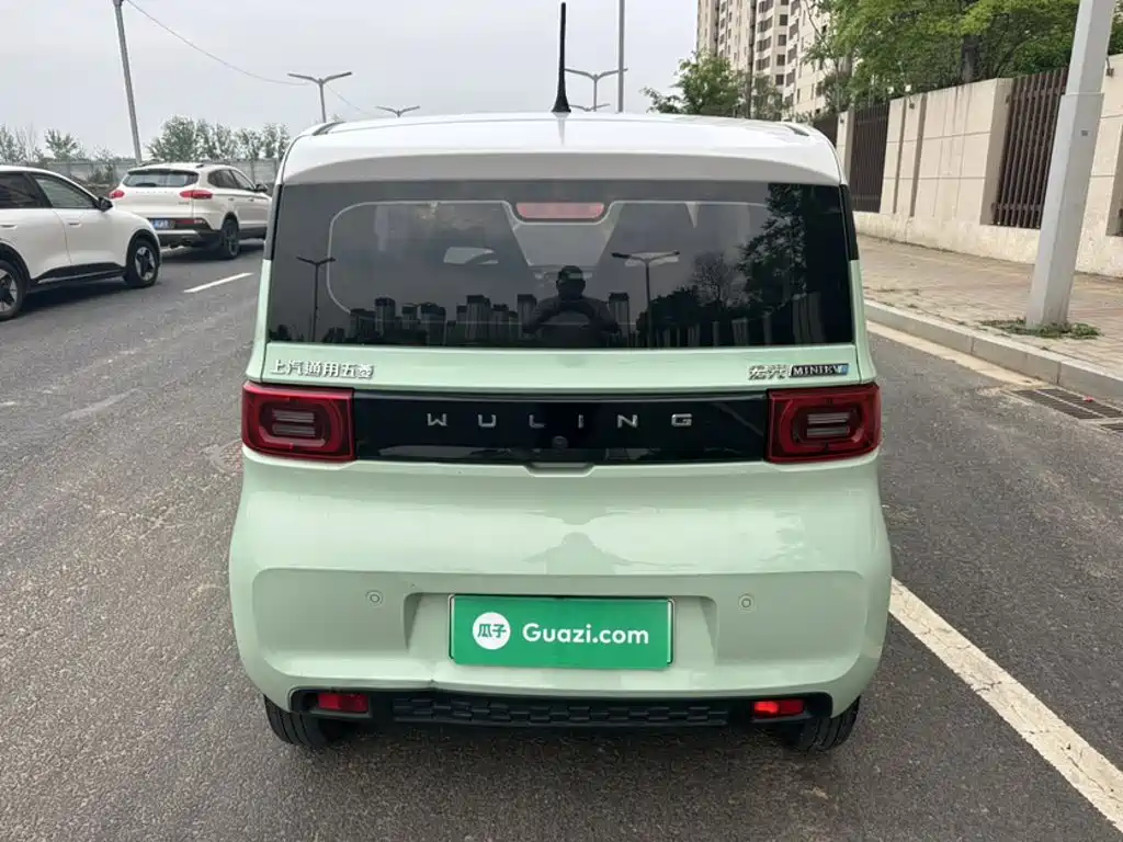 Wuling MINIEV — миниатюра 22