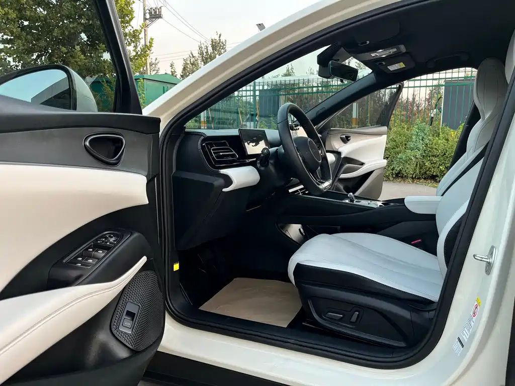 BYD Seal 06 — миниатюра 5