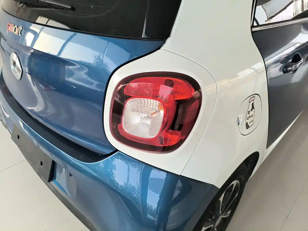 smart Smart Forfour — миниатюра 8