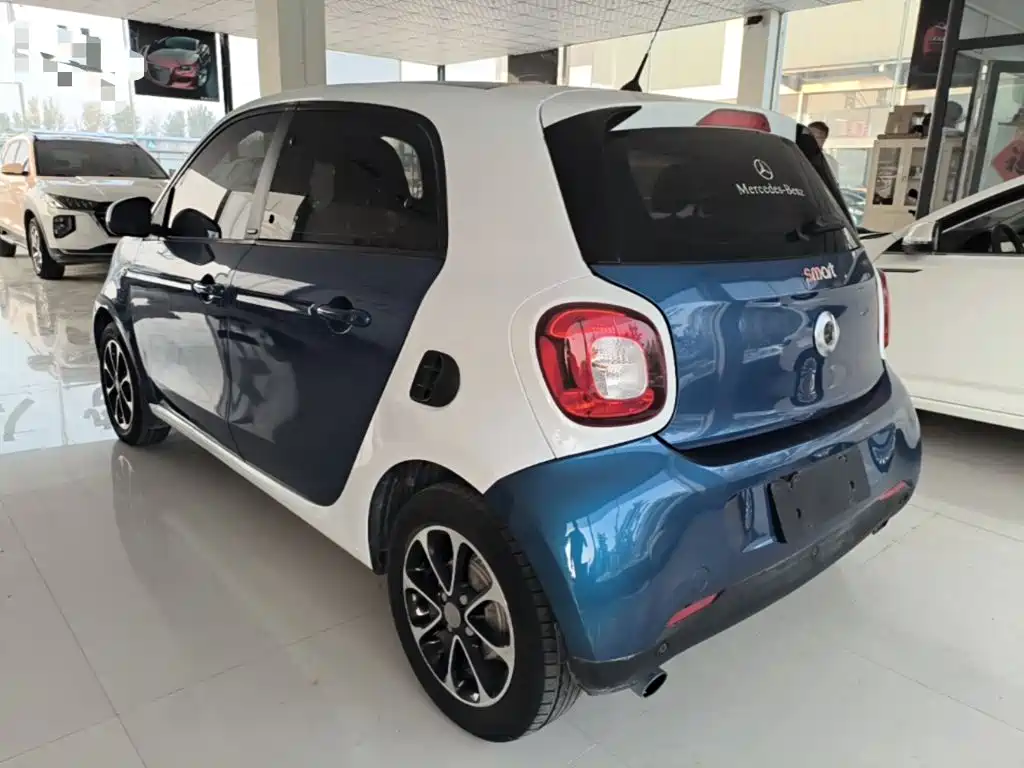 smart Smart Forfour — миниатюра 5