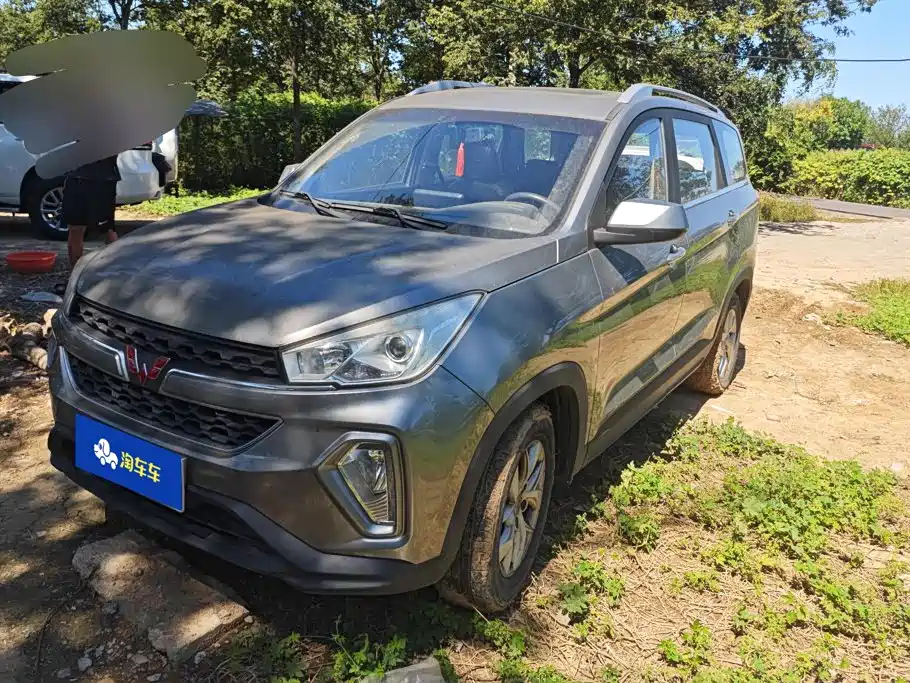 Wuling Hongguang S3