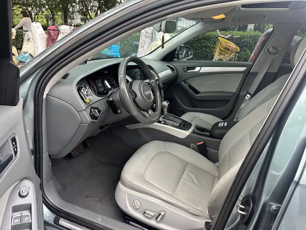 Audi A4L 2013 35 TFSI AT