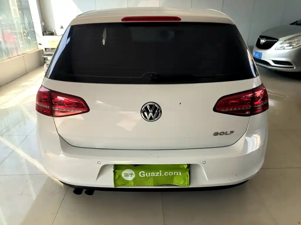 Volkswagen Golf — миниатюра 6