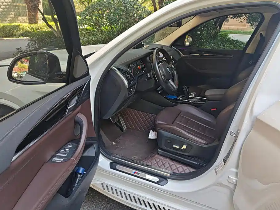 BMW X3 — миниатюра 9