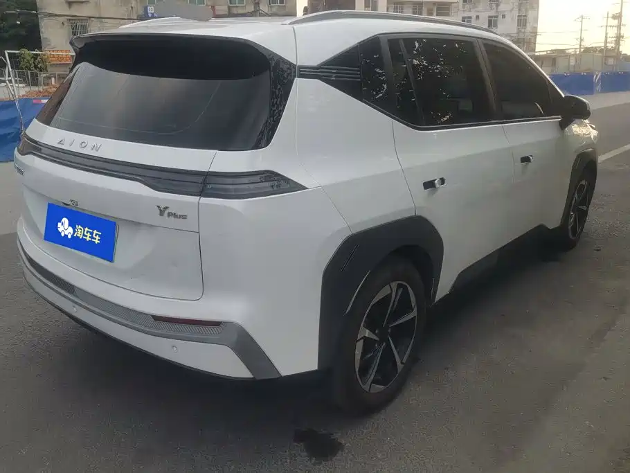 Aion AION Y — миниатюра 3