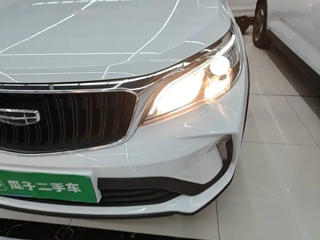 Geely Vision X3 — миниатюра 24