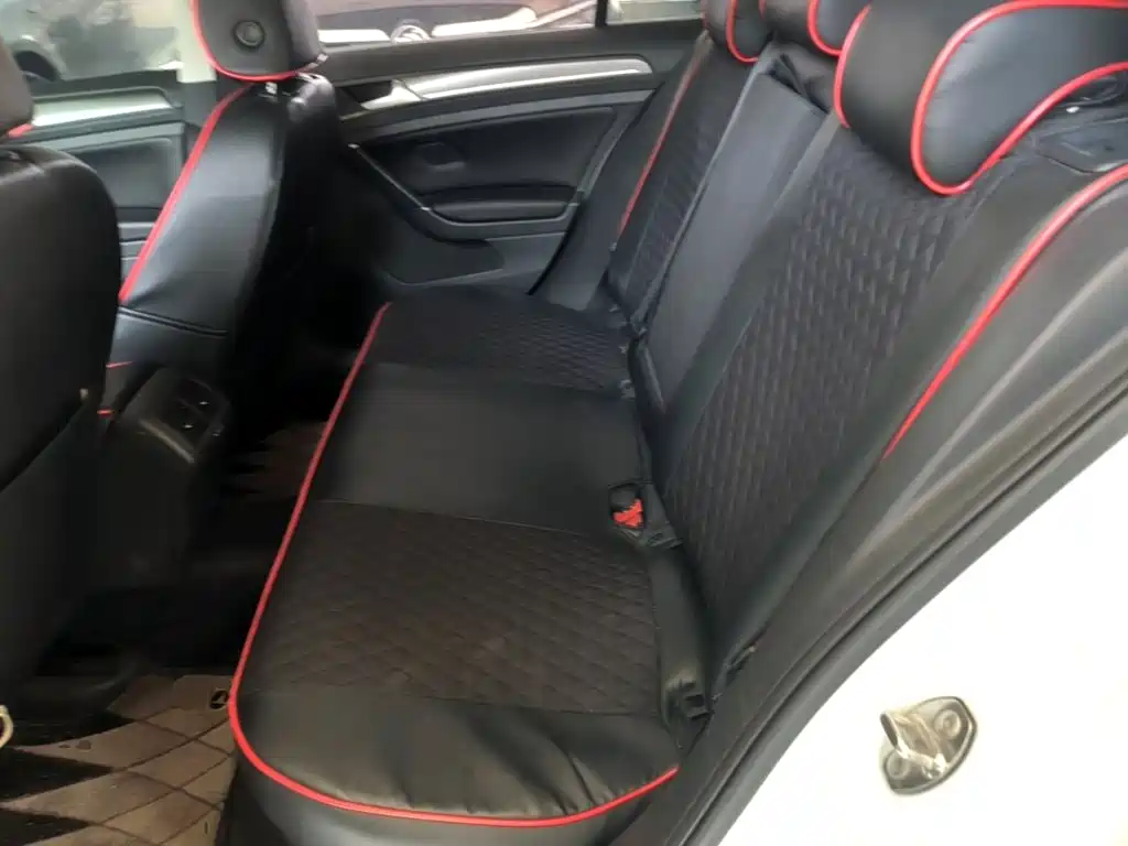 Volkswagen Golf — миниатюра 17