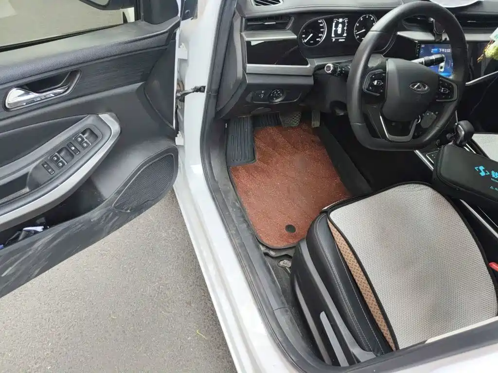 Chery Arrizo 5 — миниатюра 12