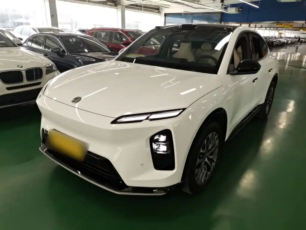NIO EC6