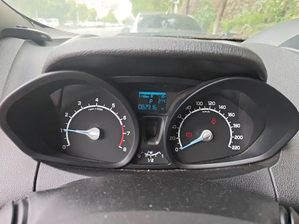Ford Ecosport — миниатюра 7