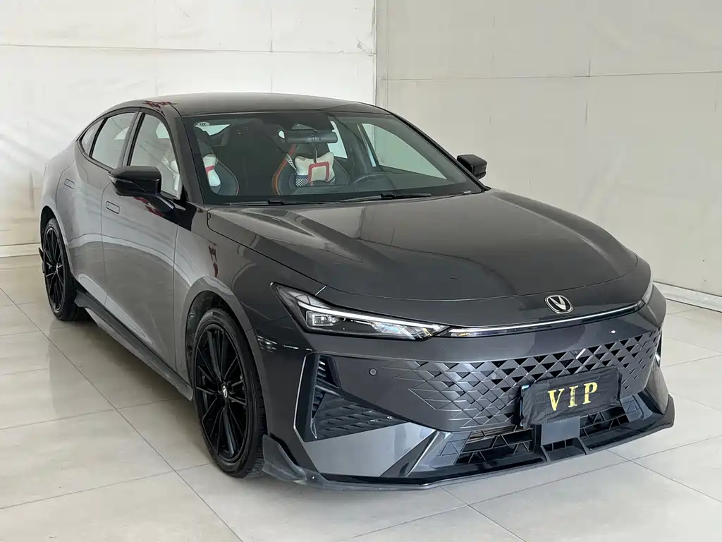 Changan UNI-V — миниатюра 3