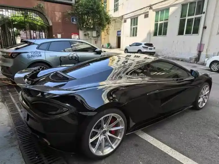 McLaren 570 — миниатюра 5