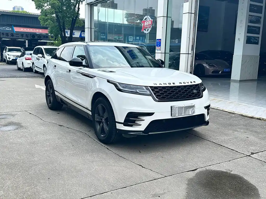 Land Rover Velar — миниатюра 3