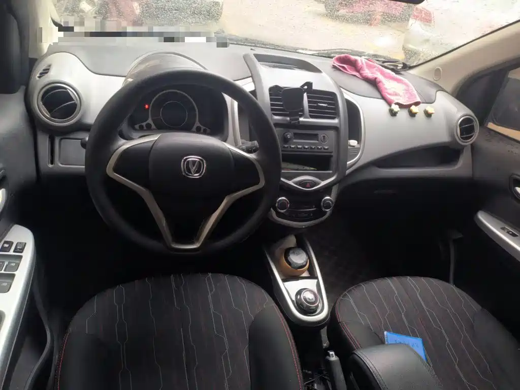 Changan Benben E-Star — миниатюра 5