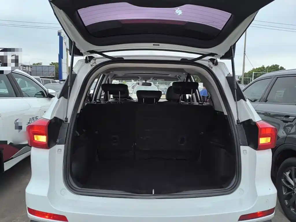 Haval M6 — миниатюра 19