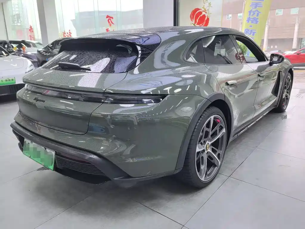 Porsche Taycan — миниатюра 2