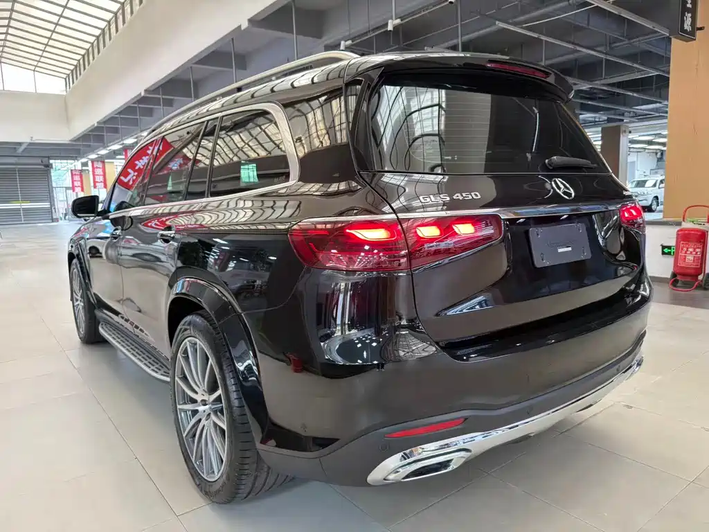 Mercedes-Benz GLS — миниатюра 17