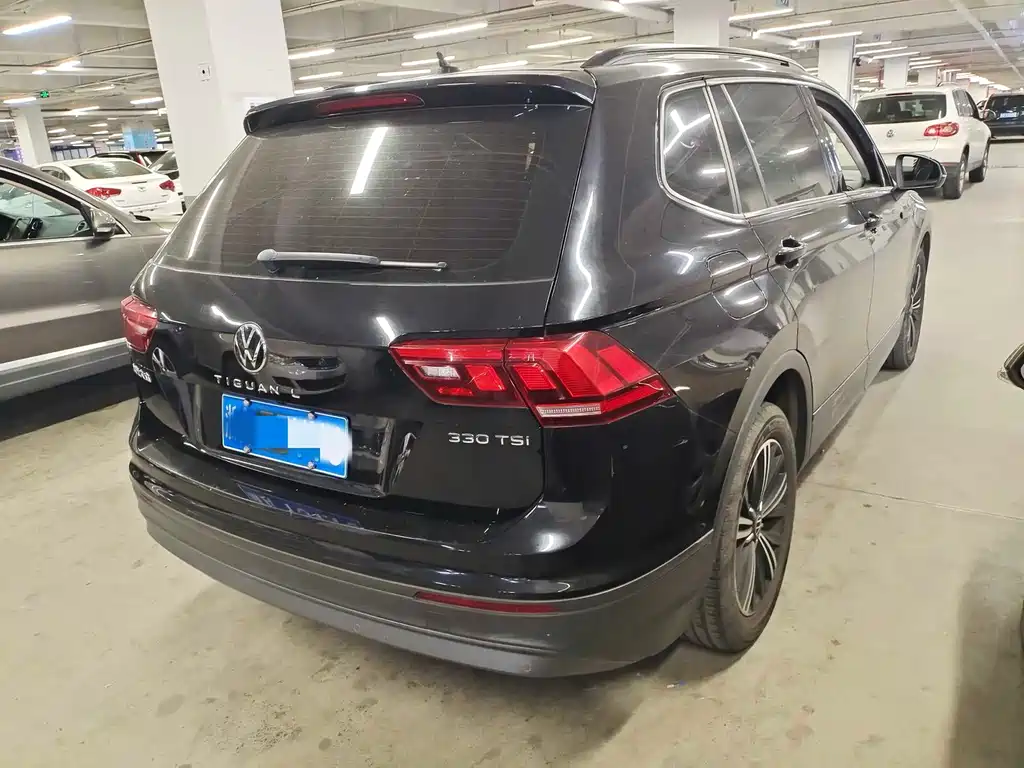Volkswagen Tiguan L — миниатюра 3