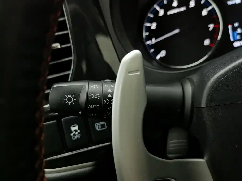 Mitsubishi Outlander — миниатюра 21