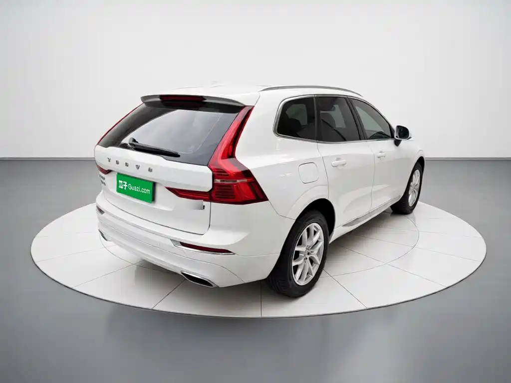 Volvo XC60 — миниатюра 4