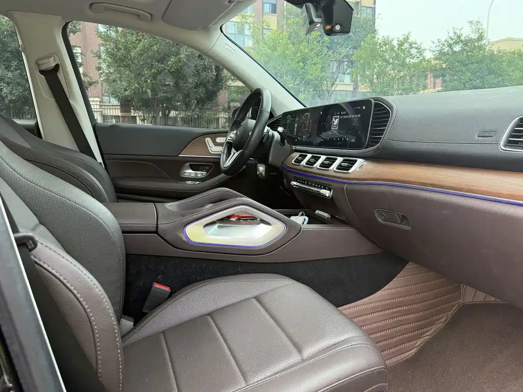 Mercedes-Benz GLE New Energy — миниатюра 25