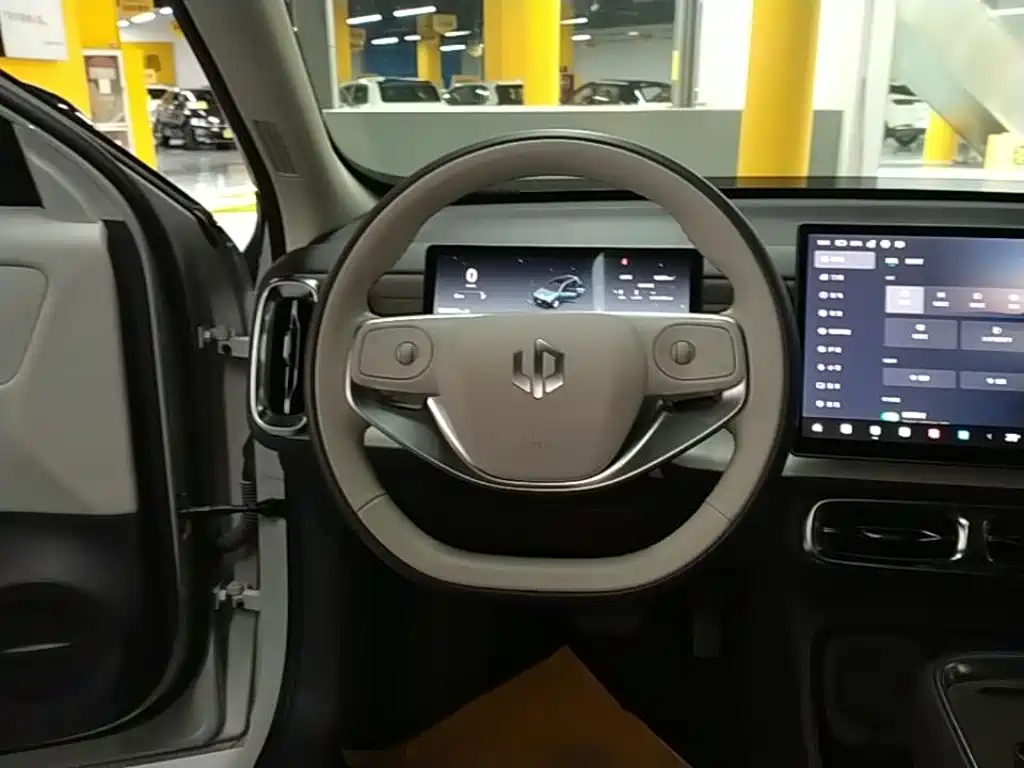 Leapmotor Leapmotor B10 — миниатюра 11