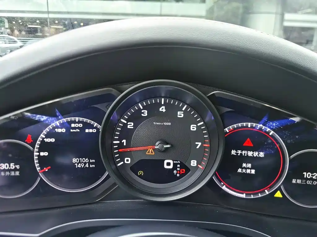 Porsche Cayenne — миниатюра 10